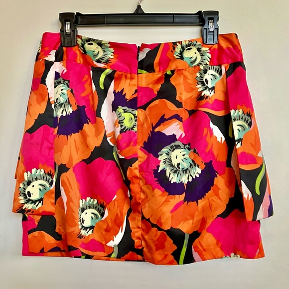 Cutest Stacked & Gathered Multicolor Silk Mini Skirt by Ted Baker - Picture 5 of 11